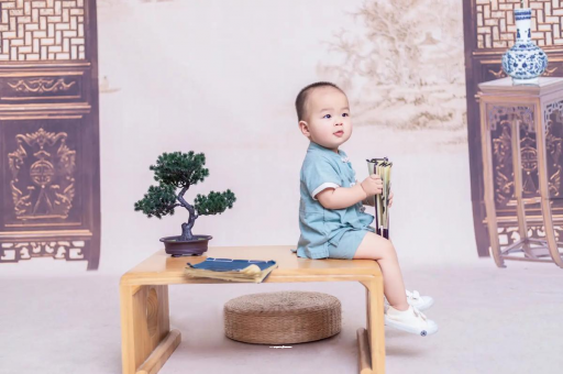 六盘水宝宝几个月认人 六盘水宝宝几个月认人